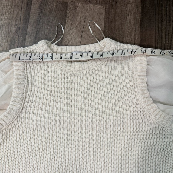 Zara Cream Knit Puff-Sleeve Cropped Sweater Top, Size M - Picture 8 of 9